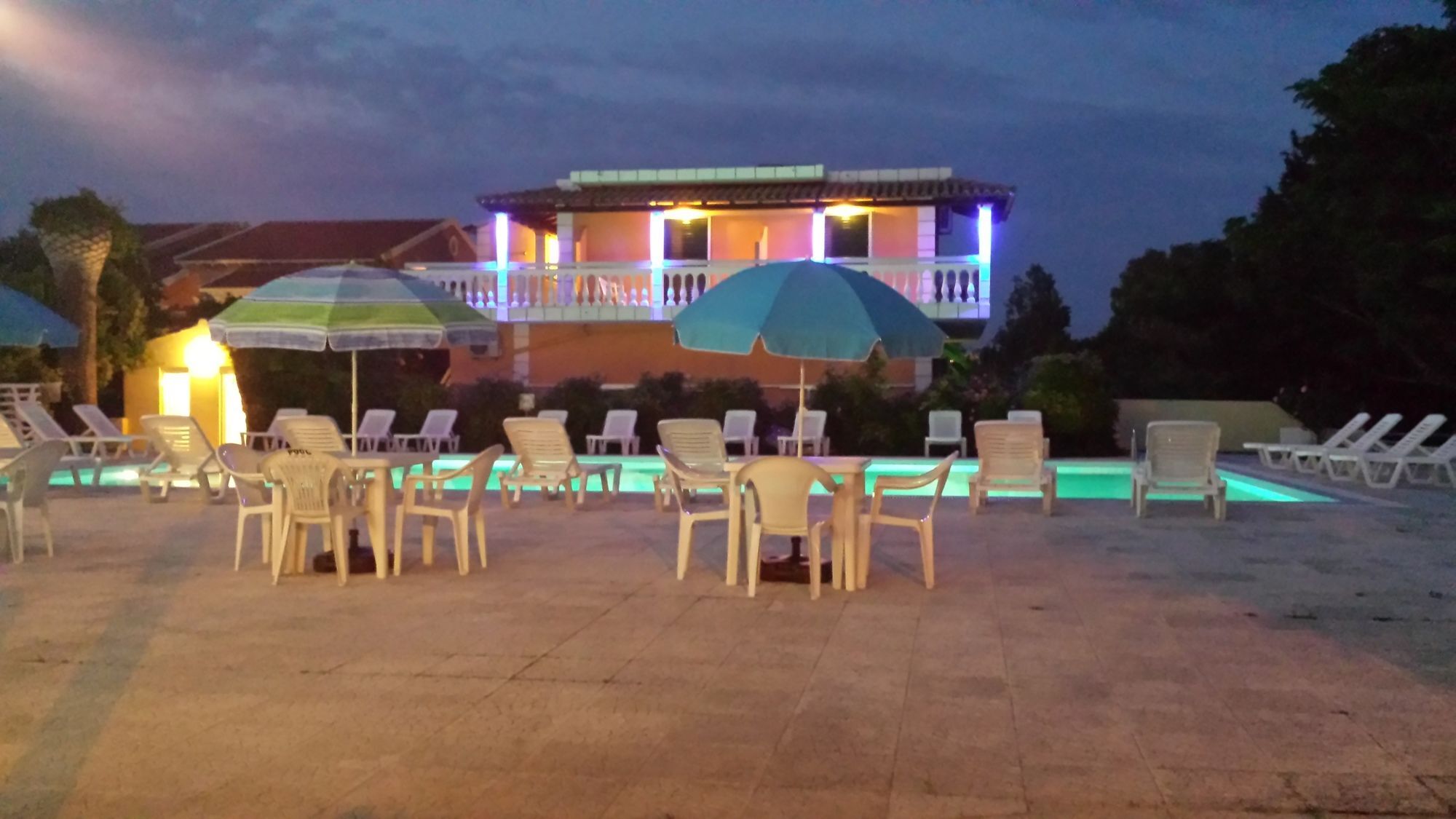 Nikolas Club Kávos Exterior foto